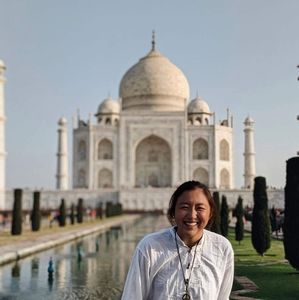 Meet your Posher, Lee